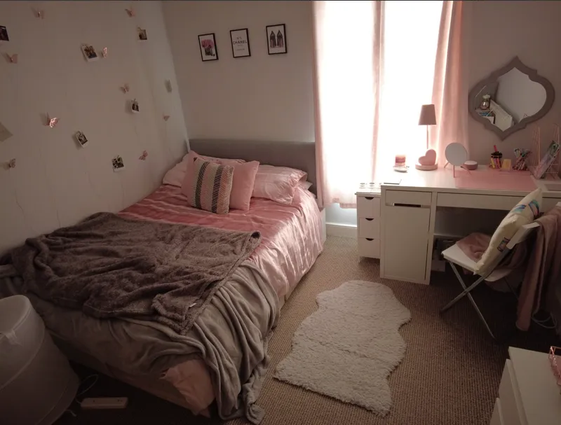 Student House // 4 Bed & 2 Bath // Jul 2026 - Image 7